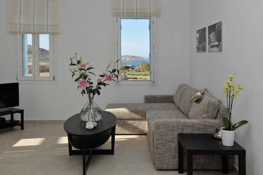 פארוס Blue Mare Villas מראה חיצוני תמונה